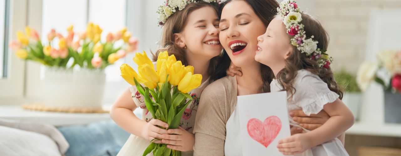 Women, embrace self - confidence, and fortune and good luck will come your way
