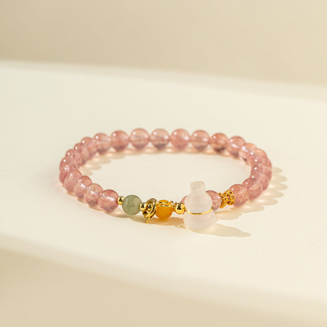 Strawberry Crystal Jade Gourd Sculpture Gold Bracelet-【Natural Energy & Handmade】