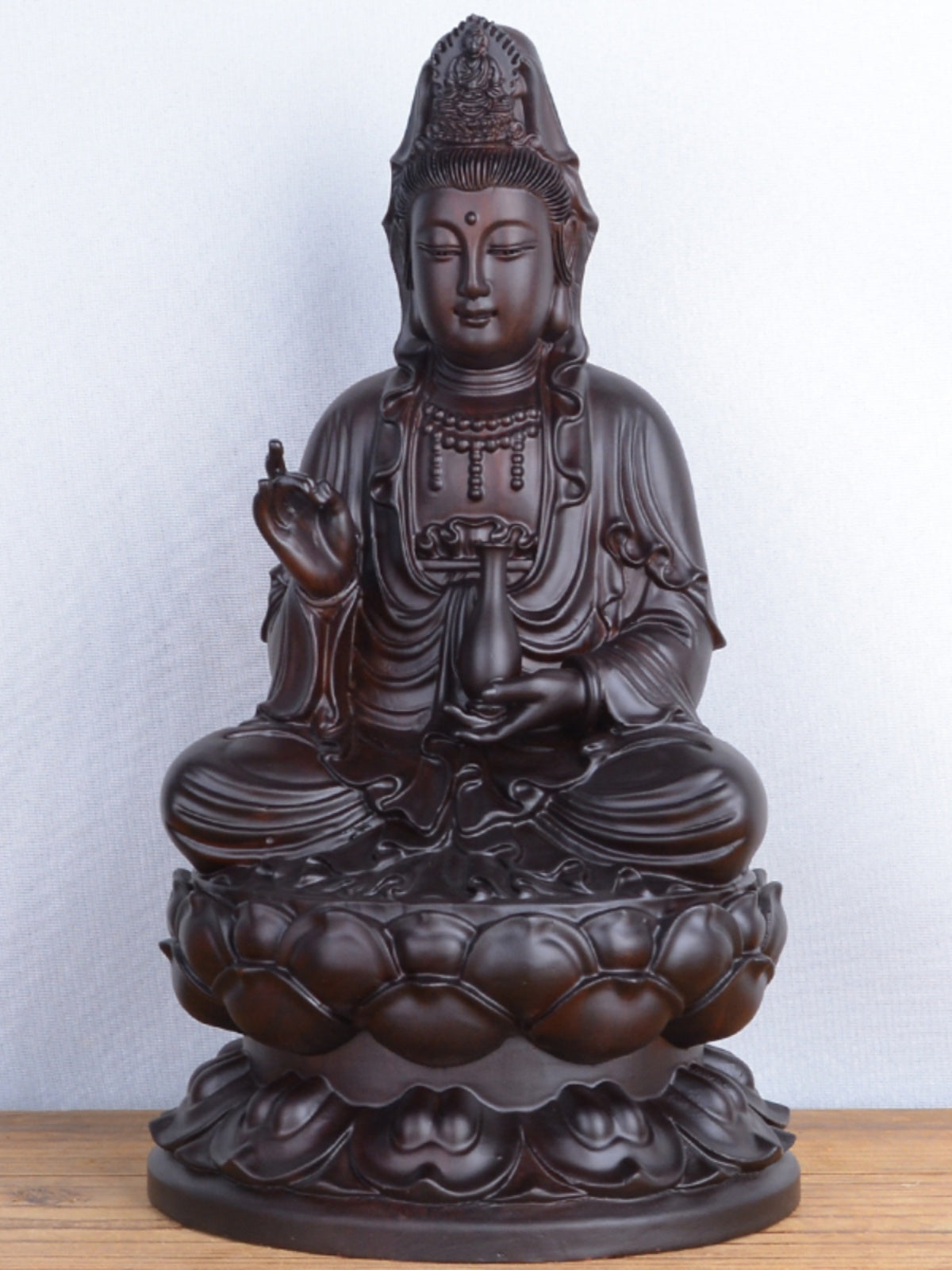 Ebony wood carving Guanyin Buddha statue ornaments - Meditation and enlightenment - Blessings of peace and prosperity